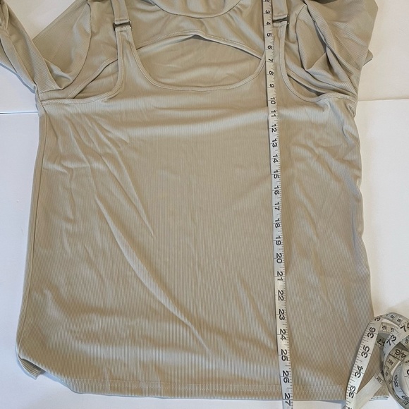 Shein Shirt Stretch Muscle Large Turtleneck Cut Outs Reveal Large Beige Club - Picture 6 of 10